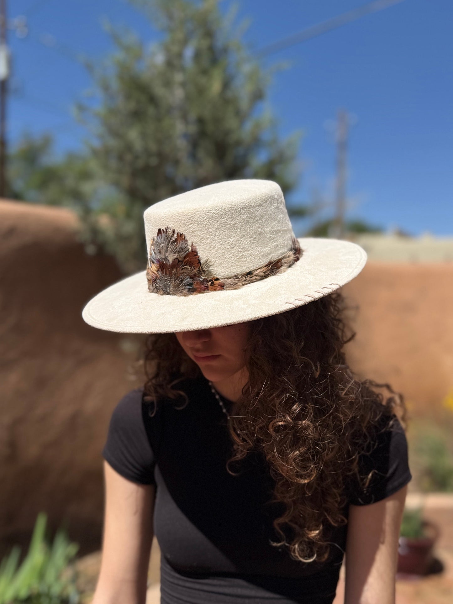 Feathered Prairie Ivory Hat